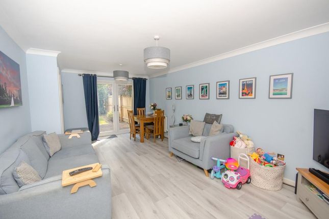 84, Elizabeth Way, Mangotsfield photo 2