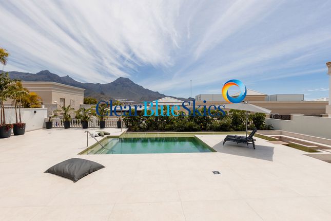 Villa for sale in Adeje Golf, Tenerife, Spain