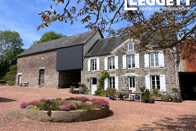 Thumbnail Villa for sale in Saint-Amand-Villages, Manche, Normandie
