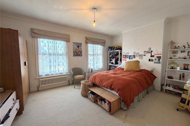 91, Foxberry Road, London photo 2