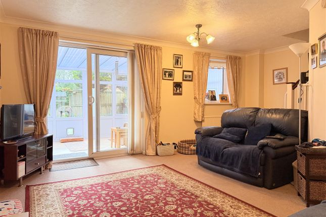 1, Springfields, Llanelli photo 3