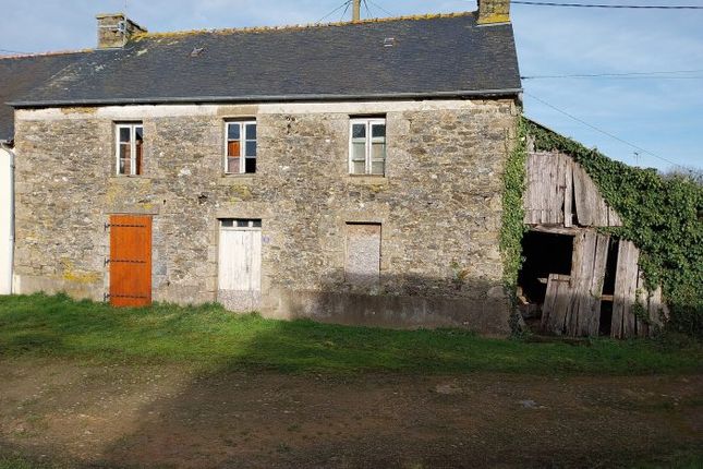 Thumbnail Country house for sale in Le Gouray, Bretagne, 22330, France