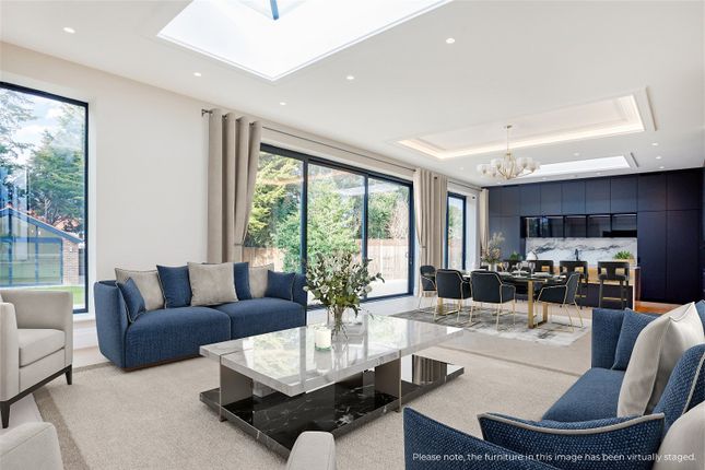 Detached house for sale in Orchard Rise, Richmond
