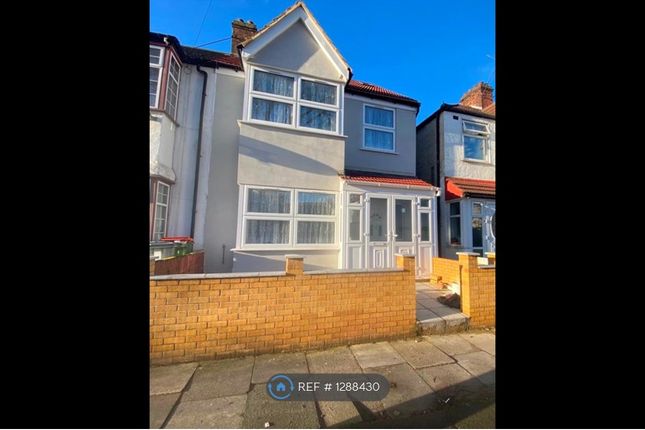 Thumbnail Semi-detached house to rent in Lens Road, London