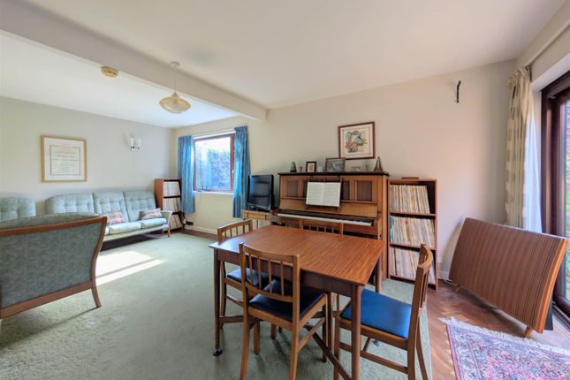 110, The Wheatridge East, Gloucester photo 3