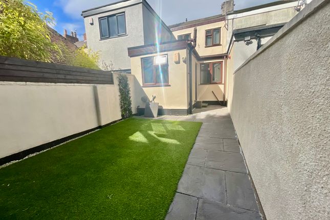 118, Bridge Lane, Frodsham photo 3