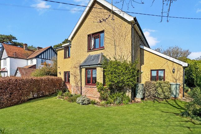 4-bed house on Sherwood Cottage Lower Road, Sandown, £575,000