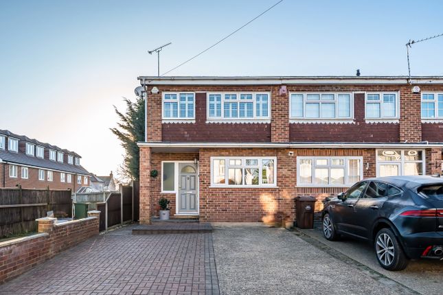 Thumbnail End terrace house for sale in Mill Road, Hawley, Dartford, Kent