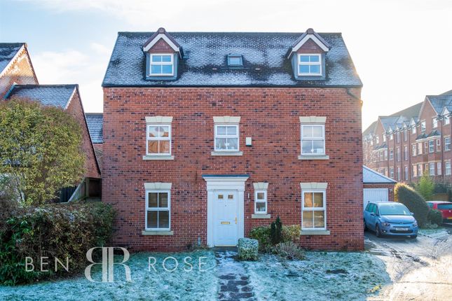 Parish Gardens, Leyland PR25, 4 bedroom detached house for sale ...