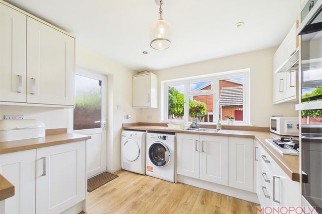 21 Ithens Way, Wrexham photo 4