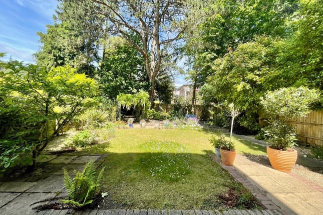 6, Cheyne Gardens, Westbourne photo 4