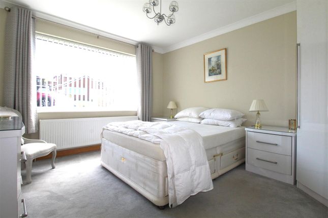 20, Stocks Park Drive, Bolton photo 5
