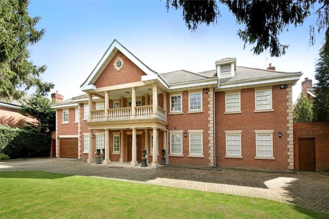 Thumbnail Country house to rent in Camp Road, Gerrards Cross