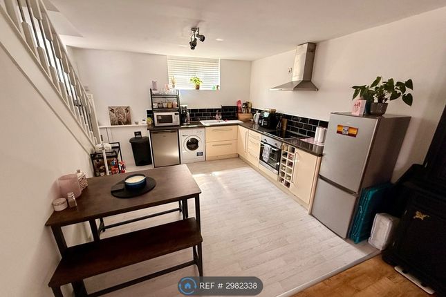 The Cobblers, Dierdens Terrace, Middlewich photo 4