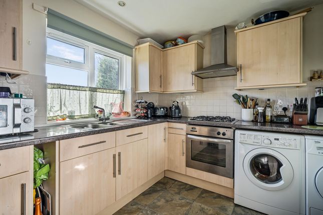 1 Chaundler Road, Winchester photo 2