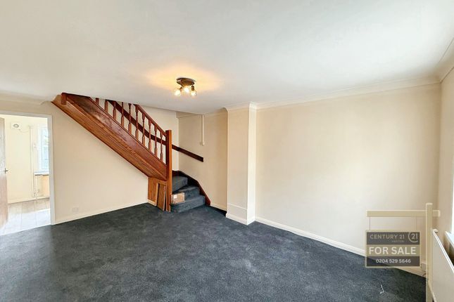 29, New Garden Drive, WEST DRAYTON photo 2