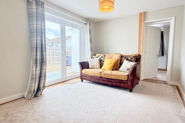 6 Windmill Close, Lakenheath, Brandon photo 5