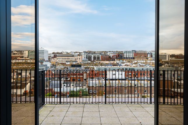 (WEB 1D) The Gatsby Penthouse, 65 ROX, Brighton photo 4