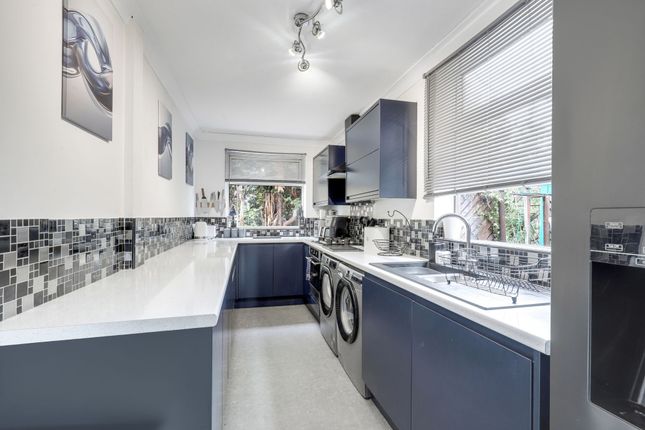 63 Langdale Road, Nottingham photo 3