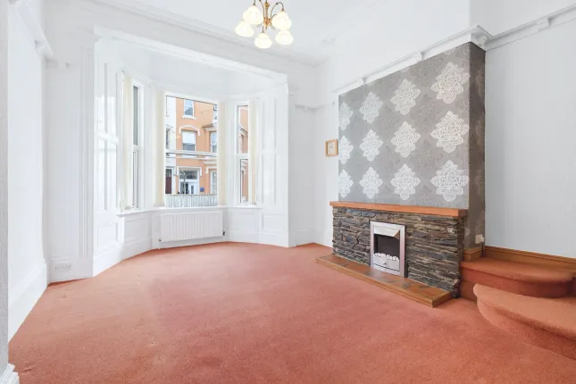 Flat 2, 7 Mona Drive, Douglas photo 4