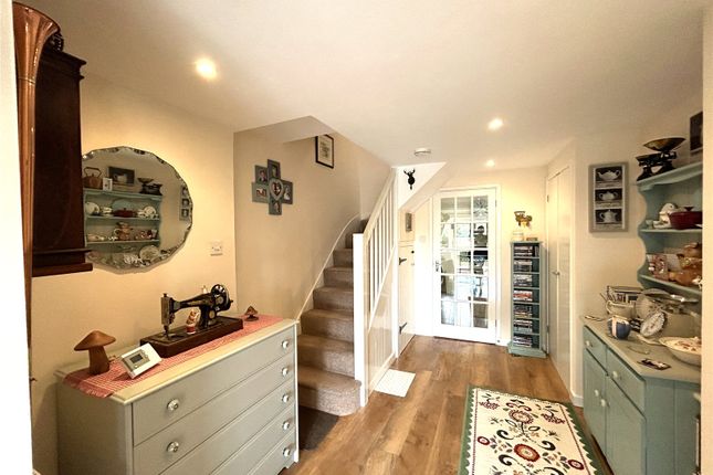 Thimble Cottage, 74C, East Street, Somerset photo 4