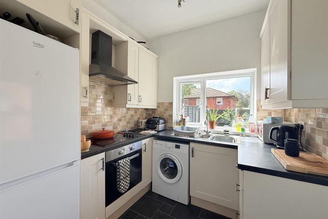 43, Elizabeth Street, Ashton-Under-Lyne photo 3
