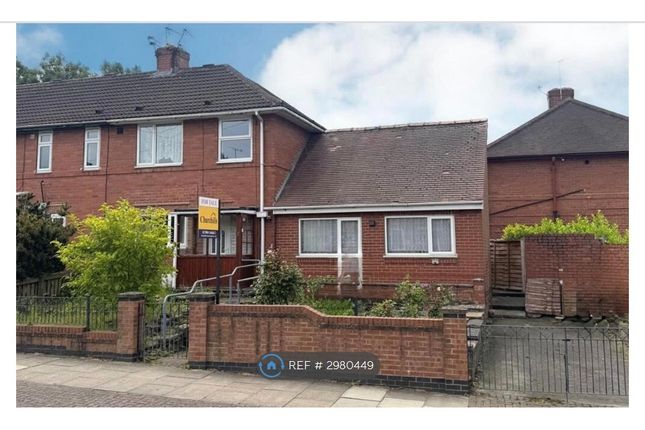 5 bed property for rent in Byland Avenue, York YO31