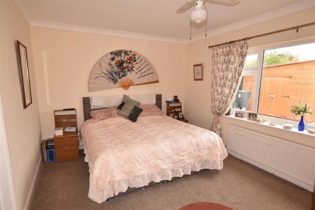 Detached bungalow for sale in High Street, Collingham, Newark