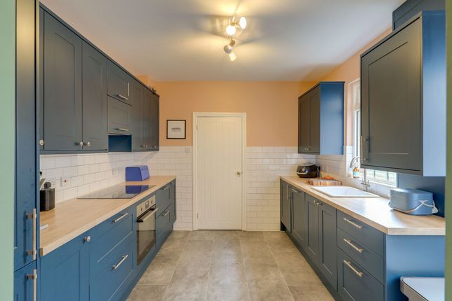 122 Engleheart Road, London photo 4