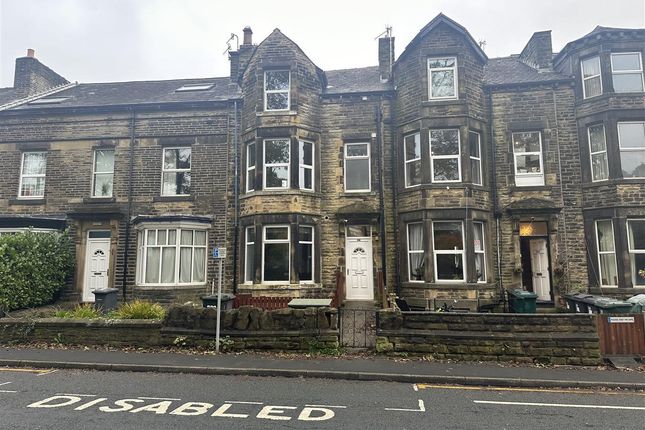 Thumbnail Flat to rent in Skipton Road, Utley, Keighley