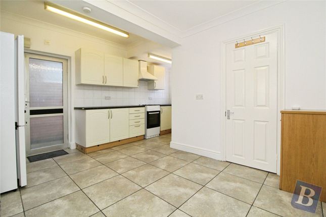 Douglas Road, Hornchurch photo 4