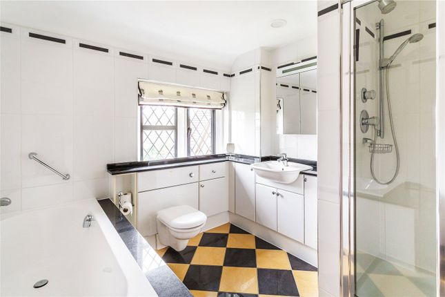 Flat for sale in Neb Lane, Oxted, Surrey