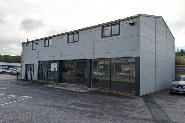 Light industrial to let in Midland Road, Cirencester, Gloucestershire.
