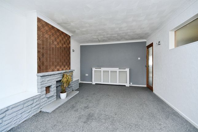 28, Seaview Road, Peacehaven photo 2
