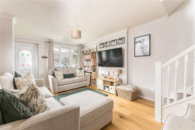 9, Daisy Close, Batley photo 2