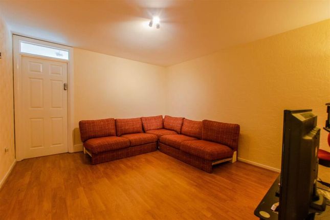 37 Herons Way, Selly Oak, Birmingham photo 2