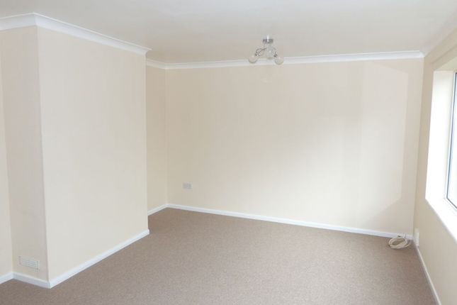 42, Gwyneth Grove, Bexhill-on-Sea photo 3