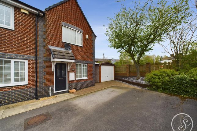 Thumbnail Town house for sale in Mead Grove, Colton, Leeds