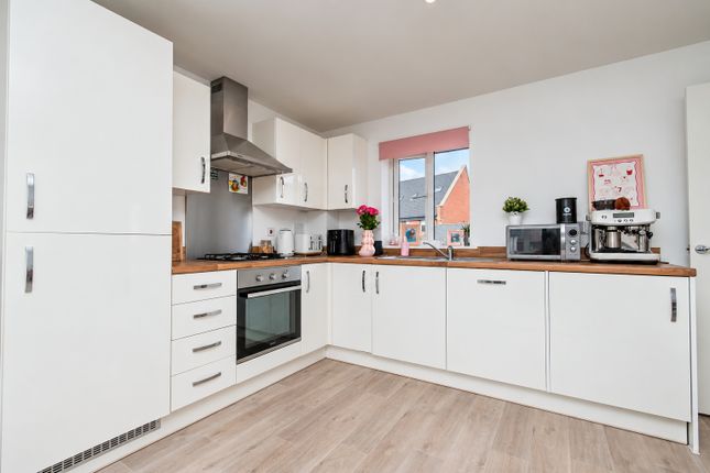 4, Burgoyne Way, Kent photo 3