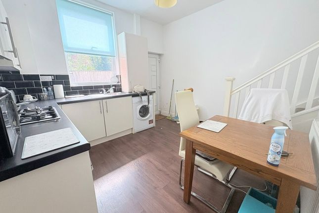 16, Knight Street, Hyde photo 5
