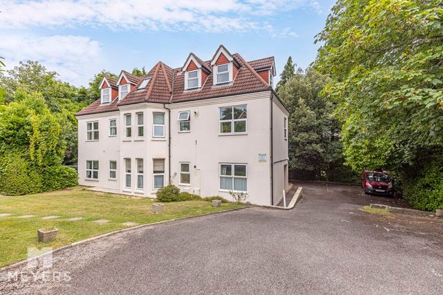 Thumbnail Flat to rent in Manorhurst, 6 Snowdon Road, Westbourne