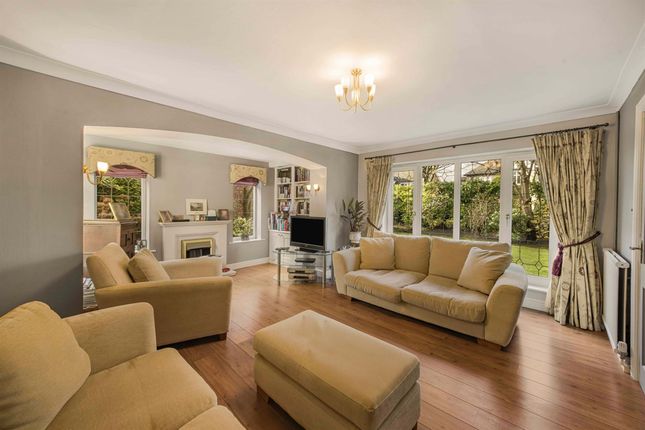 2a Carlton Road, Altrincham photo 2