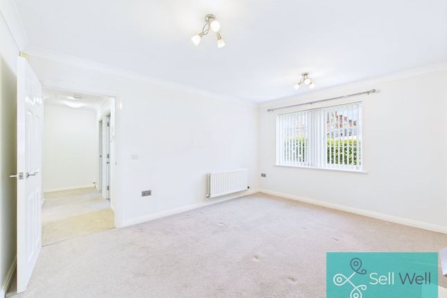 60, Beckford Court, Manchester photo 3