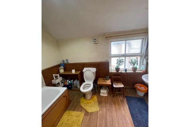 Terraced house to rent in Ninian Road, Roath, Cardiff
