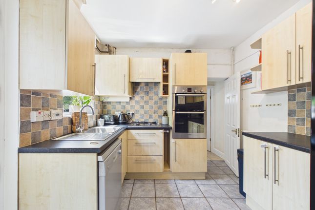 155 New Street, Horsham photo 5
