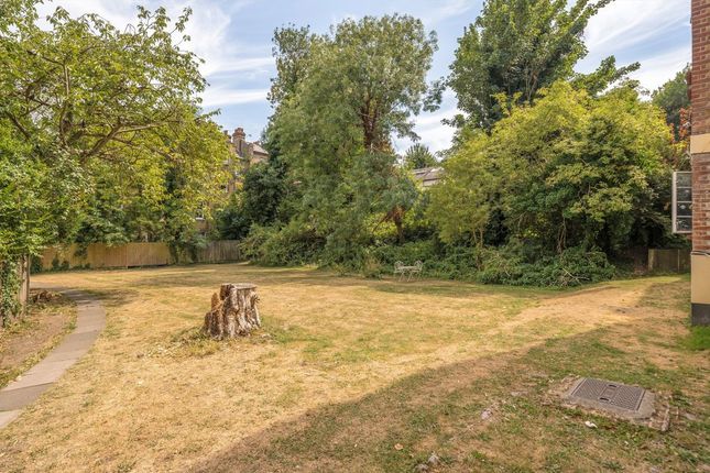 Flat 1A, The Park, 93, London Road, London photo 4