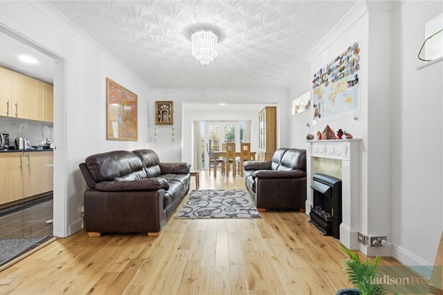 67, High Meadows, Essex photo 3