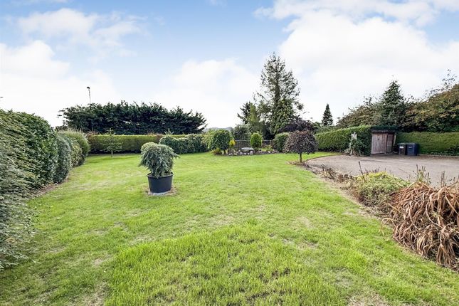 Hawkridge, Underhill Lane, Pant photo 3