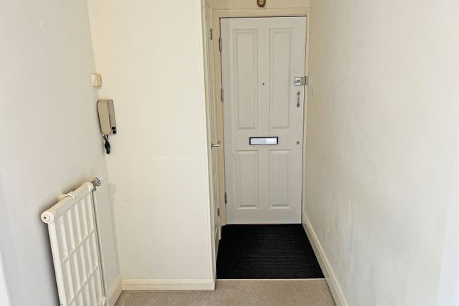 Knighton Court,Flat 11, Knighton Park Road, Leicester photo 3