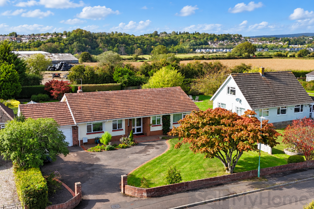 29 Inner Loop Road, Chepstow photo 2